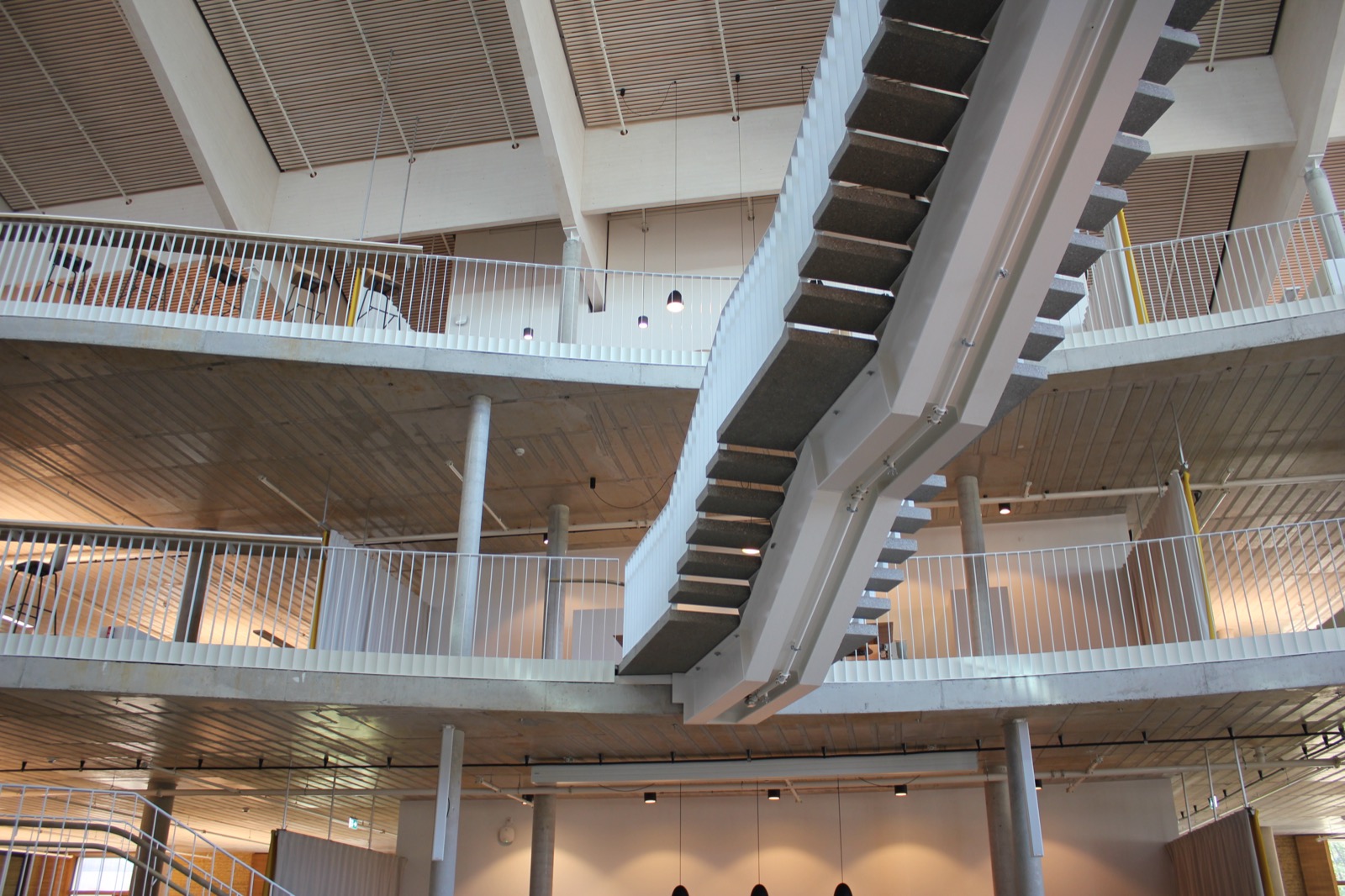 Alnatura Campus Darmstadt, Stampflehmfassade