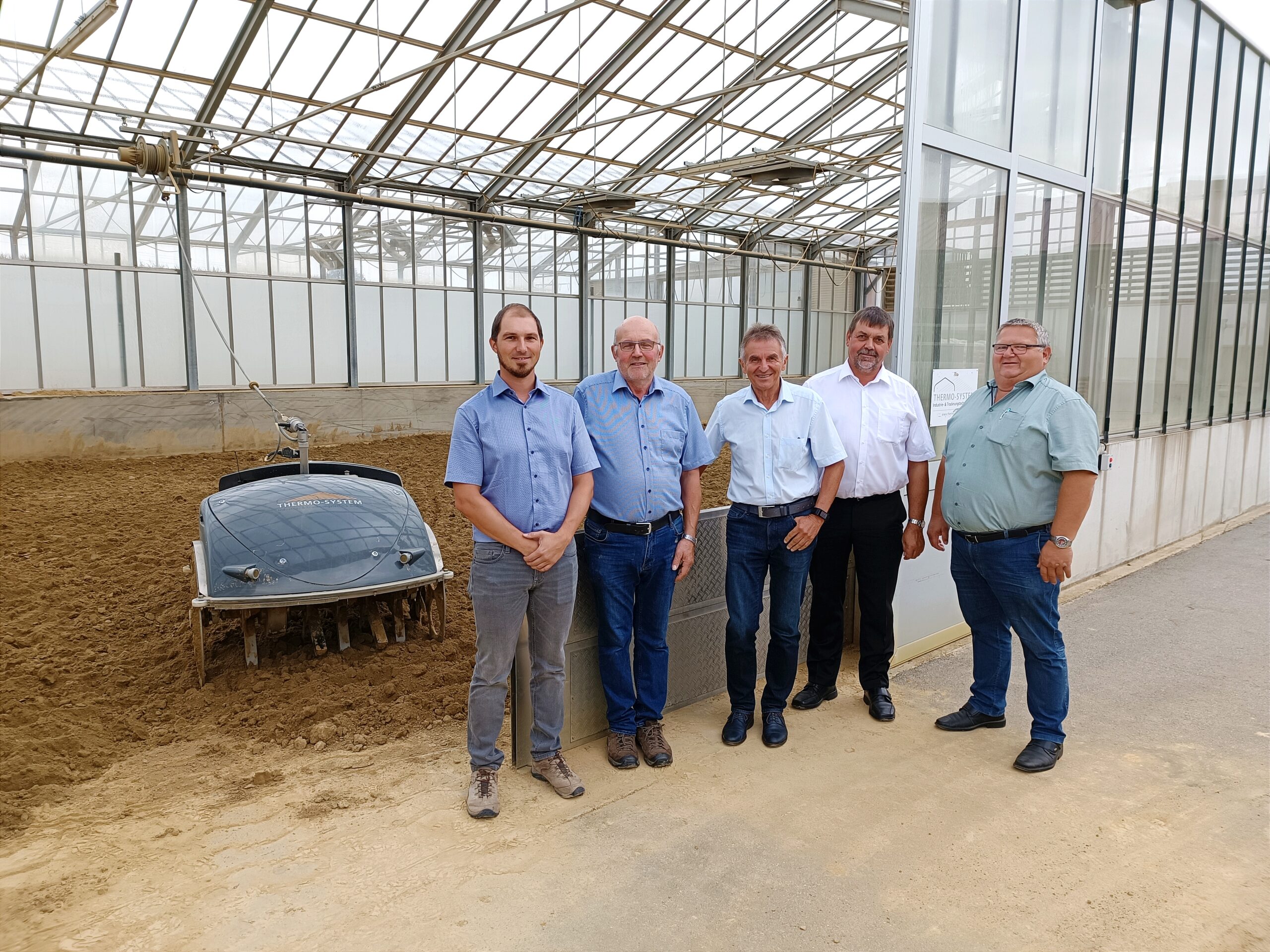 Solare Trocknungsanlage mit Wenderoboter