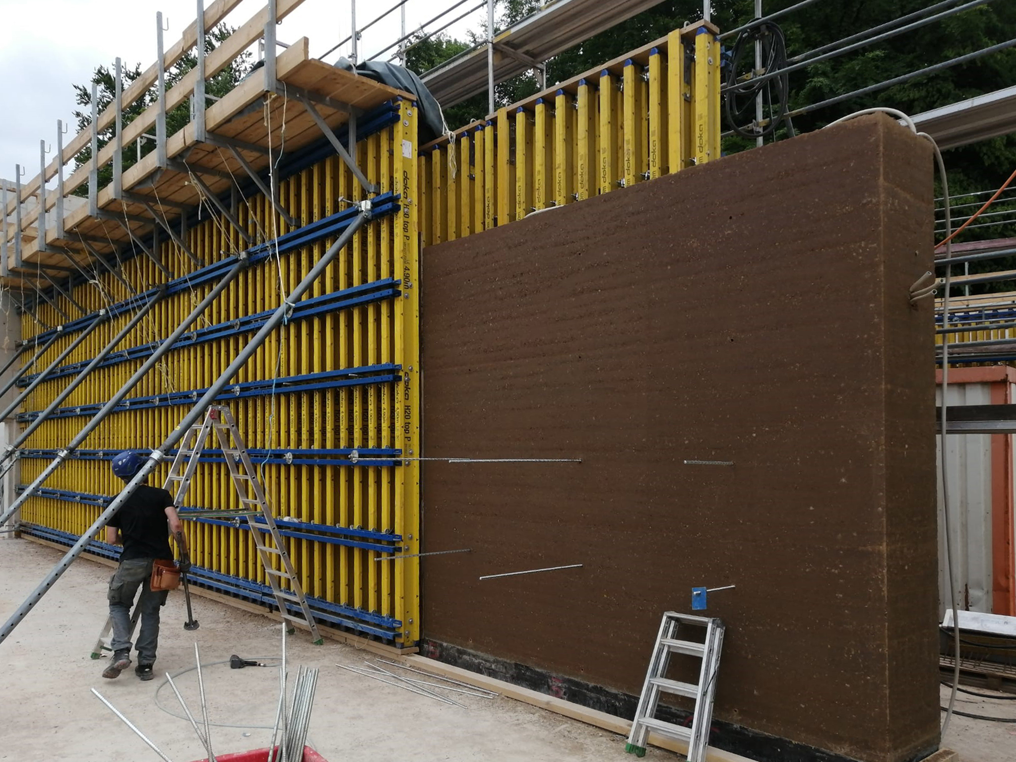 Großflächenschalung der Roberta-Vorfabrikationsanlage